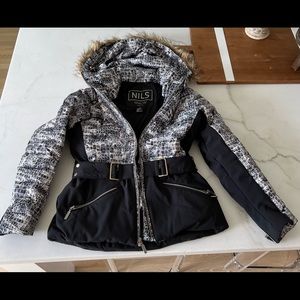 Jacket&pants bundle—-new NILS Size M: jacket and pants adjust, flattering fit.